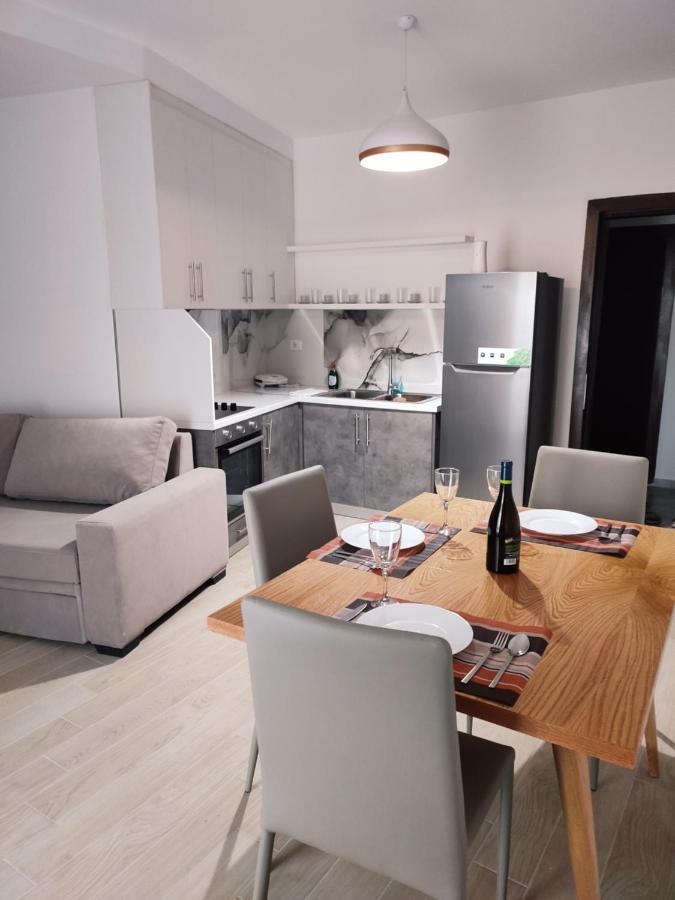 Proda Apartments Sarande Ngoại thất bức ảnh