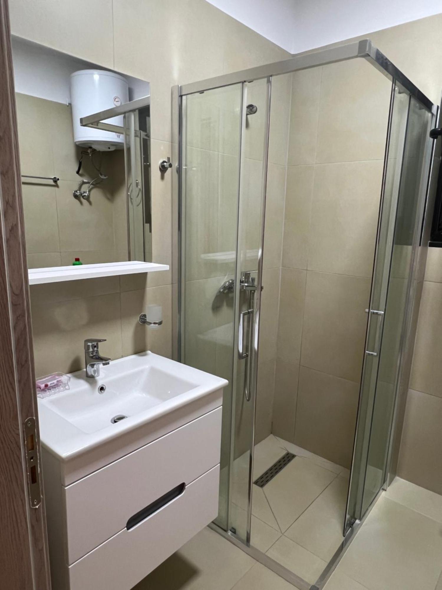 Proda Apartments Sarande Ngoại thất bức ảnh